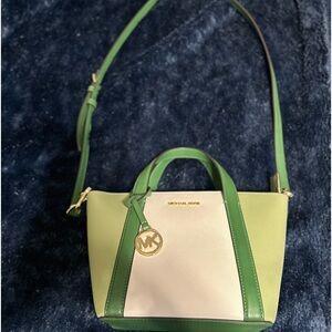 MICHAEL KORS Pratt Small Tote Handle Crossbody Bag -Brand New